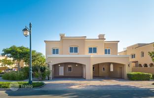 4-bedroom villa 276 m² in Dubai for $1,241,000