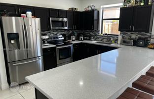 4-bedroom house 287 m² in Homestead for $680,000