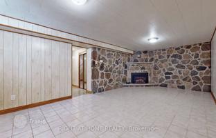 11-bedroom house in North York for C$1,877,000