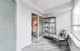 Apartment – Bay Street, Old Toronto, Toronto,  Ontario,   Canada for C$972,000