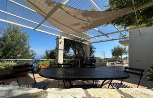 3-bedroom villa in Administration of the Peloponnese, Western Greece and the Ionian Islands for 2,400,000 €