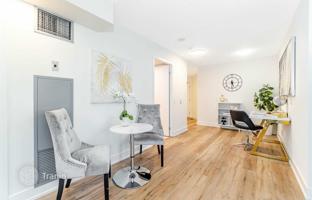 2-bedroom apartment in Front Street West for C$937,000