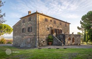 6-bedroom villa 724 m² in Montecatini Val di Cecina for 1,190,000 €