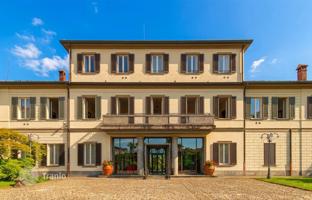 18-bedroom villa in Figino Serenza for 4,500,000 €