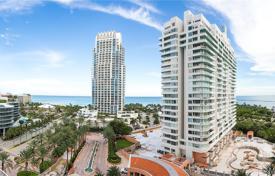 Elite apartment with ocean views in a residence on the first line of the beach, Miami Beach, Florida, USA for $1,850,000