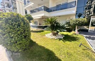 4-bedroom apartment 240 m² in Antalya (city) for 28,608,000 TRY
