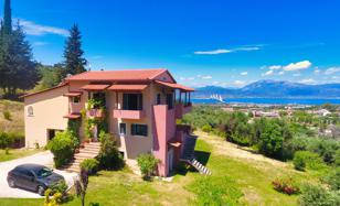 Well maintained three-storey house with a large plot in Patras, Peloponnese, Greece for 520,000 €
