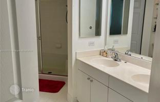 2-bedroom apartments in condo 95 m² in Sunny Isles Beach for $527,000