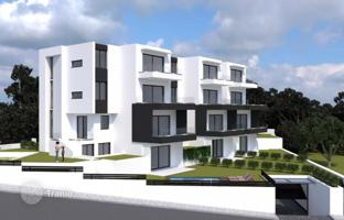 4-bedroom house 180 m² in Panorama for 580,000 €