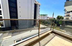 Ready-to-Move Flat in a Complex with Pool in Alanya Avsallar for $74,000