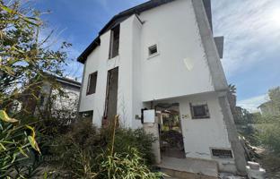 4-bedroom villa 275 m² in Kiriş for 23,322,000 TRY
