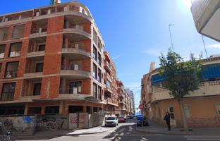 2-bedroom apartment 88 m² in Torrevieja for 390,000 €