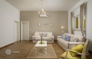 3-bedroom house 180 m² in Svetvinčenat for 470,000 €