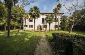 Stately historic villa with gardens close to Pisa, Italy. Price on request