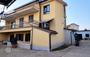 8-bedroom house 420 m² in Porec for 780,000 €