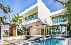 New villa with a pool, a garage and a terrace, Miami Beach, USA for 12,052,000 €