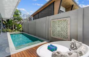 4-bedroom villa 173 m² in Batu Bolong Beach for $375,000