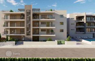 3-bedroom penthouse 155 m² in Universal for 500,000 €
