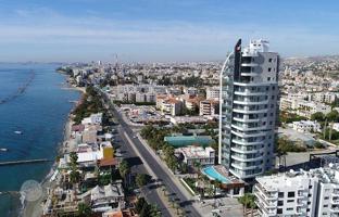 3-bedroom apartment 188 m² in Mouttagiaka for 1,450,000 €