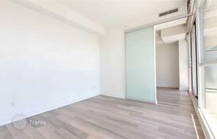 3-bedroom apartment in Adelaide Street West for C$813,000