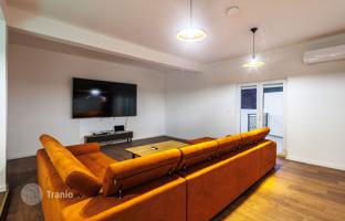5-room house 640 m² in Sevid for 1,420,000 €