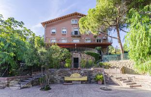 7-bedroom house 1,011 m² in Barcelona for 8,300,000 €