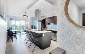 Apartment – Etobicoke, Toronto, Ontario,  Canada for C$771,000