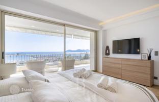 3-bedroom apartment in Cannes for 2,380,000 €