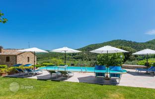 10-bedroom country house 625 m² in Volterra for 1,950,000 €