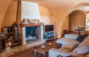 8-bedroom house 600 m² in Girona for 850,000 €