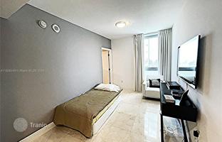 4-bedroom apartments in condo 222 m² in Collins Avenue for $3,500,000