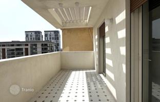 4-bedroom penthouse 84 m² in Tel Aviv for $1,918,000