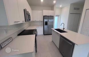 1-bedroom apartments in condo 69 m² in Doral for $399,000
