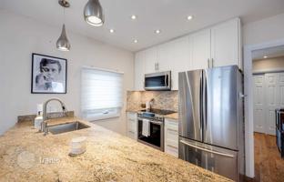 9-bedroom house in Scarborough for C$1,124,000