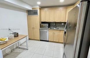 2-bedroom apartments in condo 113 m² in Aventura for $420,000