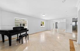 Townhome – Harrison Street, Hollywood, Florida,  USA for $839,000