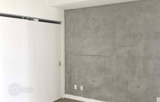 1-bedroom apartment in Bathurst Street for C$788,000