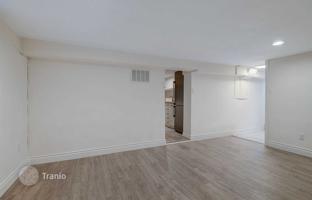 14-bedroom house in North York for C$2,655,000