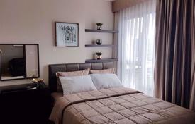 2 bed Condo in Rhythm Asoke Makkasan Sub District for $177,000