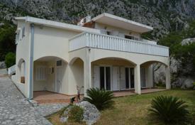Villa – Kotor (city), Kotor, Montenegro for 750,000 €