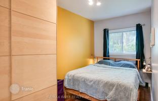 12-bedroom townhouse in Old Toronto for 867,000 €