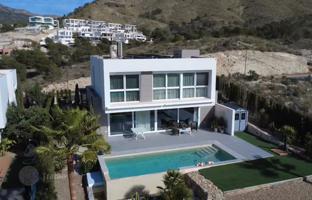 3-bedroom villa 224 m² in Benidorm for 1,100,000 €