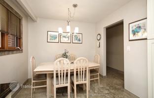 11-bedroom house in North York for C$1,287,000