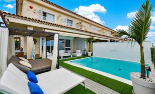 4-bedroom villa 312 m² in Puerto de Santiago for 940,000 €