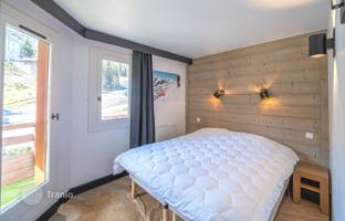 2-bedroom apartment 48 m² in Courchevel for 595,000 €