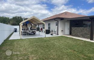 4-bedroom house 298 m² in Homestead for $899,000