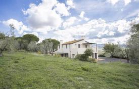 Renovated villa with an olive grove in Casale Marittimo, Tuscany, Italy for 1,450,000 €