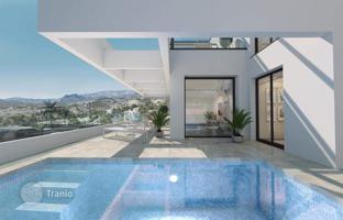 3-bedroom villa 296 m² in Finestrat for 725,000 €