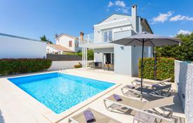 3-bedrooms villa 230 m² in Pula, Croatia for 780,000 €