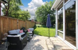 8-bedroom house in Scarborough for C$1,293,000